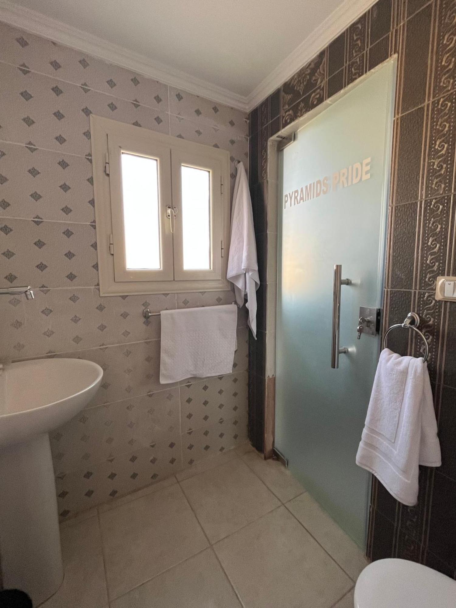 Kafret el-Gabal Pyramids Pride Inn מראה חיצוני תמונה